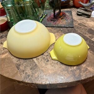 Vintage Pyrex Yellow Cinderella Mixing Bowls” (set of 2)